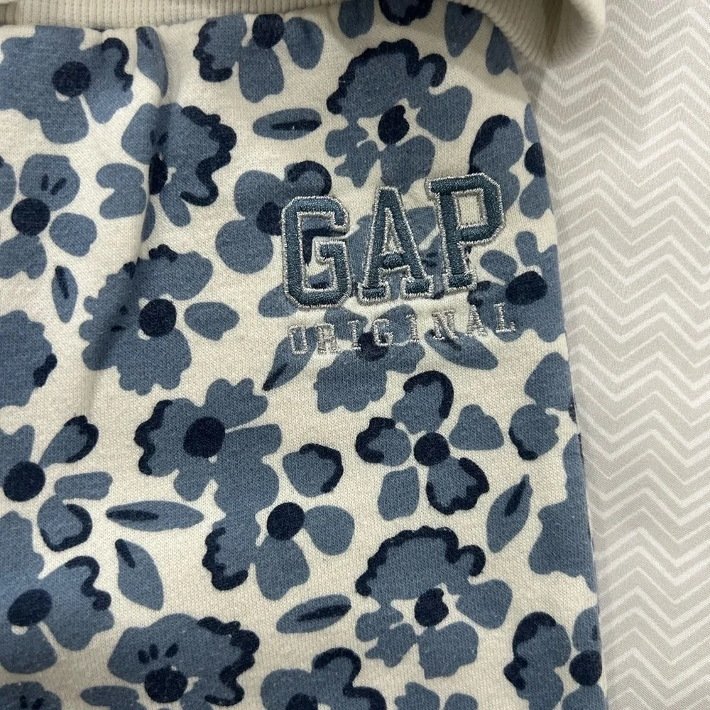GAP Kids Fleece Jogger Set
